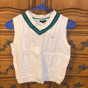 BARELY WORN! Tommy Hilfiger white sweater vest